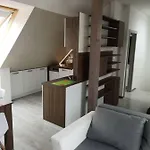 Centrum Apartman Leyla 6 *